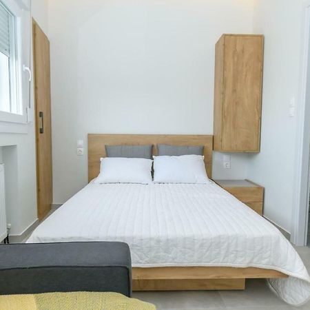Superior Modern Apartment In The Center With View. Volos Exterior photo